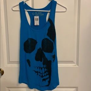 Skull tank